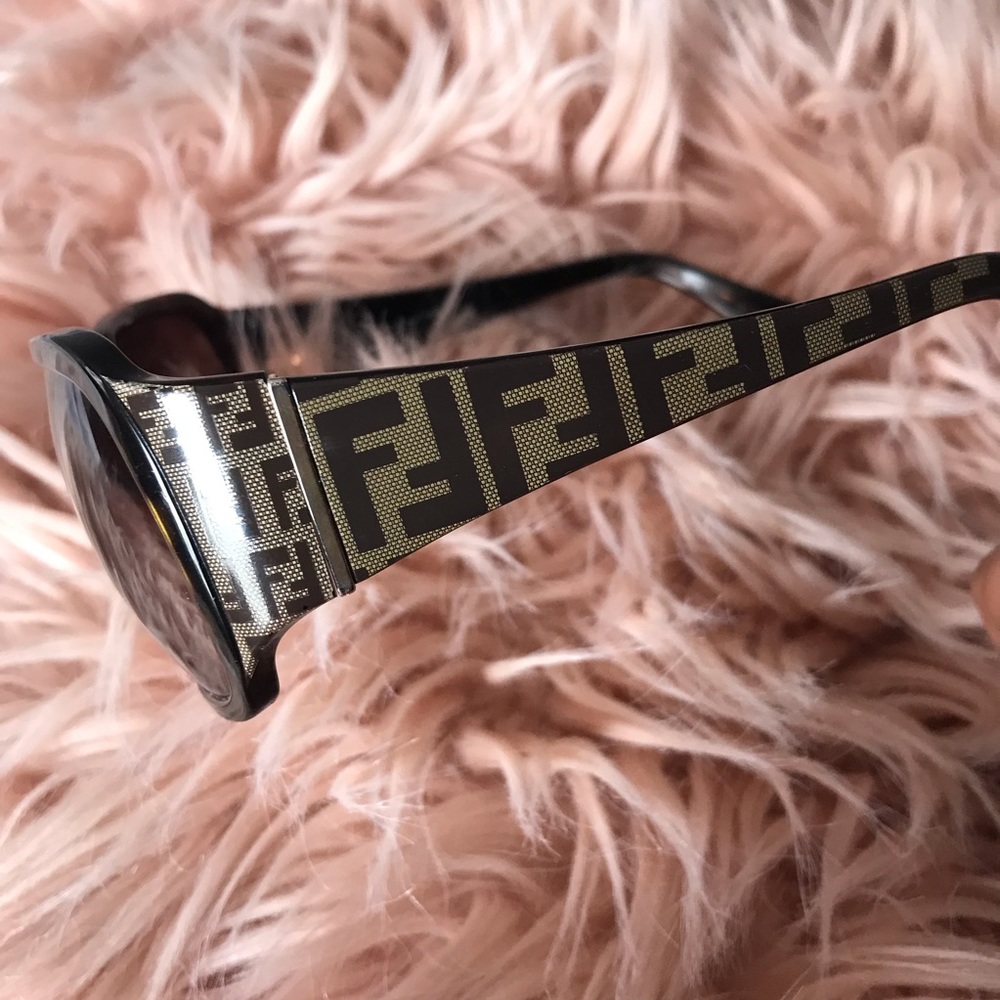 FENDI Sunglasses Authentic 😎